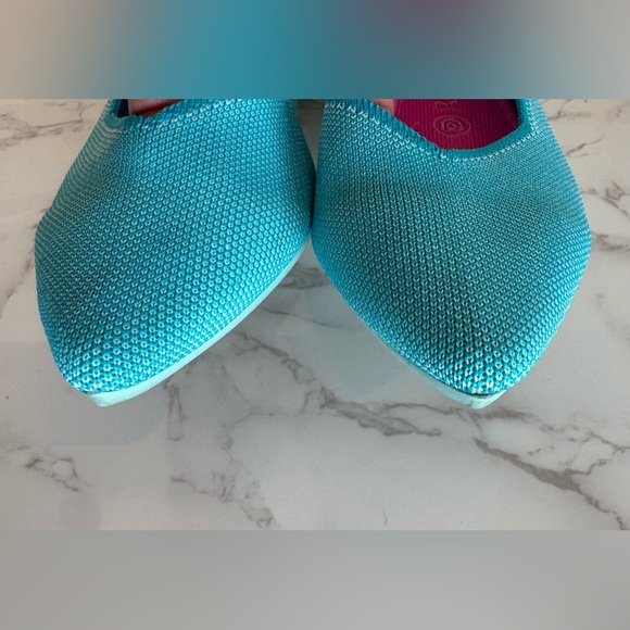 Rothy’s The Point in vibrant blue - Size 10 - Picture 6 of 7